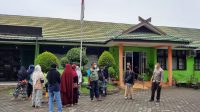 foto-emak-emak Jatah Dikurangi, Emak-Emak Datangi Dinsos dan DPRD Kota Jambi