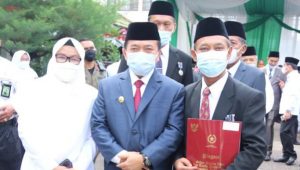 foto-gubernur-jambi Al Haris Pimpin Upacara Hari Amal Bakti ke 76 Kementerian Agama Tahun 2022,