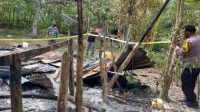 Dituding Punya Ilmu Hitam, Rumah Pasutri Dibakar Warga