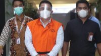 foto-tersangka Kembali KPK Periksa 20 Saksi Terkait Pengesahan RAPBD Provinsi Jambi 2017