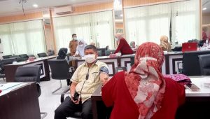 foto-anggota-dewan-dprd-kota-jambi DPRD Kota Jambi Laksanakan Vaksin Booster, Abshor : Upaya Memutus Penyebaran Covid-19