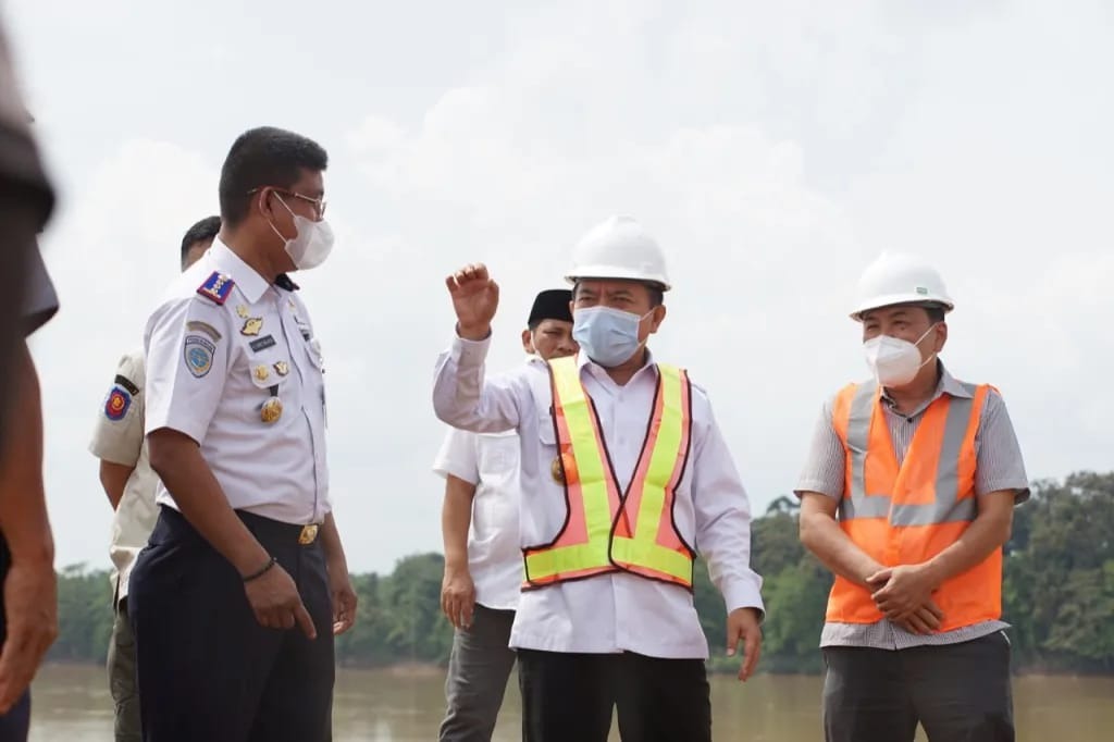 Al Haris Tinjau Pelabuhan Desa Tenam