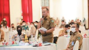 foto-bupati-tebo Bupati Tebo H.Sukandar Hadiri Rakor Forkopimda Se- Provinsi Jambi