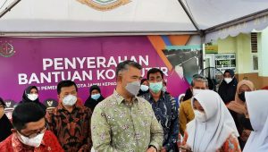 foto-fasha Terima Bantuan 10 Komputer dari Pemerintah Kota Jambi