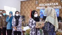 Ketua TPP- PKK Tebo Berikan Pelatihan Kepada Kader Di Kecamatan