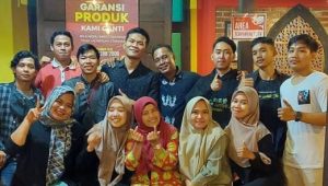 foto-mahasiswa-bbdj Sugiono, Anggota Komisi III DPRD Bungo Sempatkan Bertemu Mahasiswa Bungo di Jogja