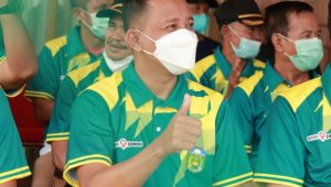 foto-wabup-apri Wabup Bungo Menghadiri Kejuaraan Tenis Tanggo Rajo