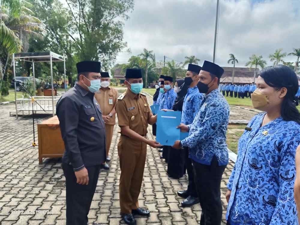 Bupati Bungo Pimpin Langsung Pengambilan Sumpah Janji 218 PNS