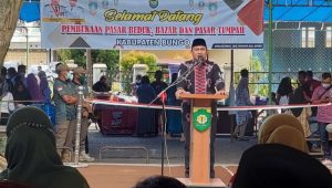 foto-bupati-bungo-pssar-bedug Pasar Bedug, Bazar dan Pasar Tumpah Resmi Dibuka Oleh Bupati Bungo