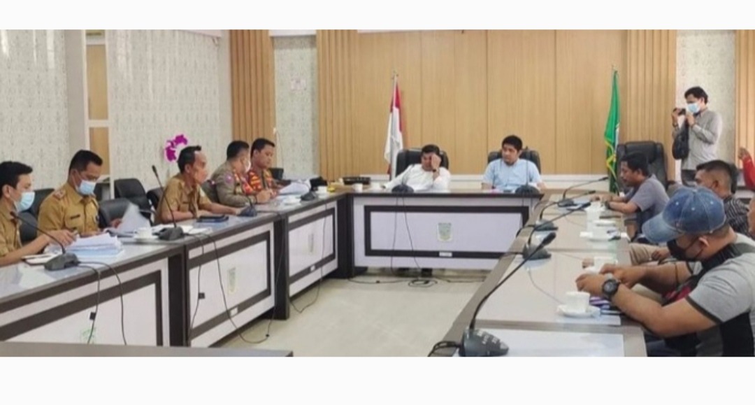 Komisi III DPRD Kota Jambi Terima Aspirasi Masyarakat Terkait Bangunan Diatas Drainase