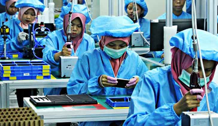 Tidak Boleh Dicicil, Perusahaan Wajib Bayar Penuh THR Tahun Ini, Paling Lambat H-7