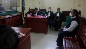 foto-sidang-perdana-mpuh-sembiring Mpuh Sembiring Guru Kinayan Terjerat Dakwaan UU ITE dengan Ancaman Hukuman Maksimal 4 Tahun Penjara