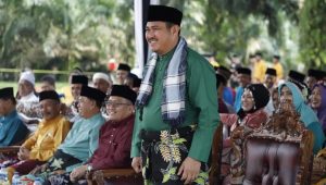 foto-bupati-bungo Bupati Bungo H. Mashuri Hadiri Pembukaan MTQ Ke-VII Kecamatan Bathin II Pelayang
