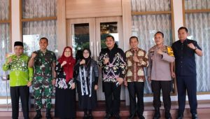 foto-bupati-bungo Bupati Bungo H. Mashuri Sambut Kunjungan Ketua Pengadilan Tinggi Provinsi Jambi