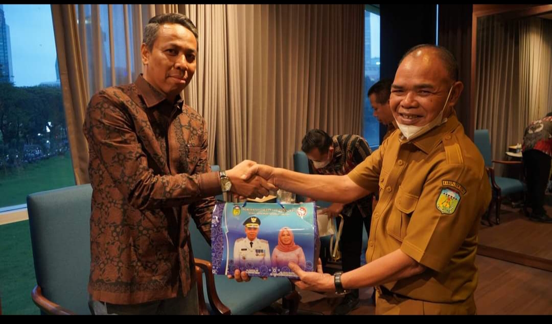 Pj Bupati Tebo bersama Sejumlah OPD Temui Staf Ahli Kementerian Tenaga Kerja RI, Indrawan