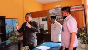 foto-bupati-bungo-sidak Bupati dan Wakil Bupati Bungo Sidak ke Tiga Dinas Pelayanan Publik