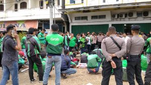 foto demo ojol jambi