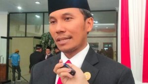 foto-edy-purwanto Bahayakan Masyarakat, Ketua DPRD Provinsi Jambi Minta Tertibkan ODOL