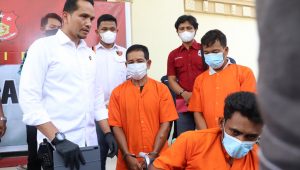 IMG-20221027-WA0031 Polda Jambi Gelar Konferensi Pers, Ungkap Kasus Perampokan Pedagang Emas di Merangin
