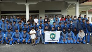 IMG-20221027-WA0045 Bupati Bungo Melepas Kontingen Popda Kabupaten Bungo