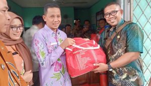 IMG_20221027_113909 Wakil Bupati bersama Dinas P2KB & P3A Serahkan Bantuan Kepada Korban Kebakaran di Dua Kecamatan