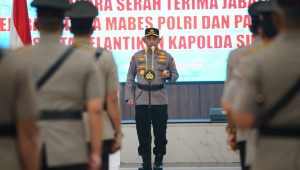 foto-kapolri Kapolri: Kapolda yang Tak Mampu Kembalikan Kepercayaan Publik Akan di Evaluasi