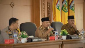 foto-pj-bupati-tebo Pj Bupati Tebo H.Aspan Perkuat Penerapan UU Ketenagakerjaan