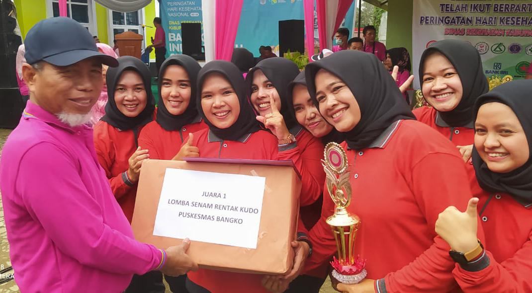 Puncak HKN ke-58 Yang Dibuka Bupati Merangin Membuat Kawasan Car Free Day Bangko Jadi ‘Lautan’ Manusia