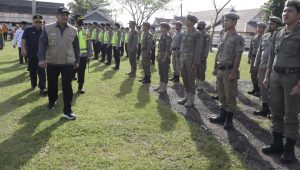 foto-bupati-bungo-apel-gelar-pasukan Bupati Bungo H.Mashuri Pimpin Apel Gelar Pasukan dan Peralatan Hadapi Potensi Bencana Hidrometeorologi
