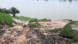 foto lokasi longsor di danau sipin