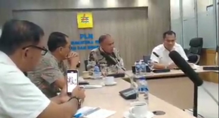 Usai Pj Bupati H.Aspan Sampaikan Paparan, PLN SSJB Setujui Pembangunan Tower di Dua Wilayah Tebo