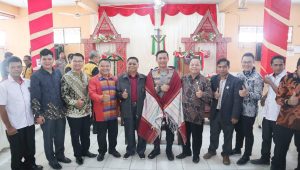 IMG-20221223-WA0022 Jelang Perayaan Natal 2022, Kapolda Jambi Irjen Pol Rusdi Hartono Silahturahmi Ke Tokoh Agama Kristen