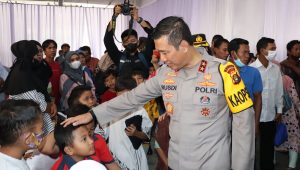 foto-irjen-pol-rusdi-hartono Kapolda Jambi Irjen Pol Rusdi Hartono Kunjungi Pelaksanaan Sunatan Massal