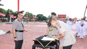 foto-kapolda-jambi-irjen-pol-rusdi-hartono Kapolda Jambi Irjen Pol Rusdi Hartono Melantik Siswa Bintara Polri Gelombang II TA 2022