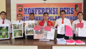foto-kasat-reskrim-polres-bungo Polres Bungo Ungkap Kasus Korupsi Pengelolaan APBDus Tanah Periuk TA 2017-2018