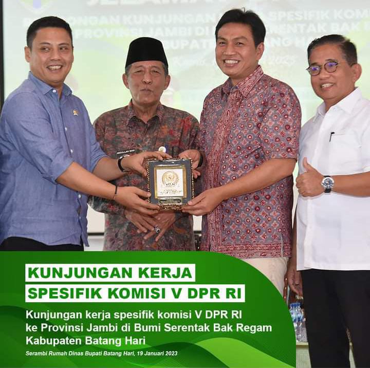 Bupati Batanghari M.Fadhil Arief Sambut Kedatangan Anggota DPR RI