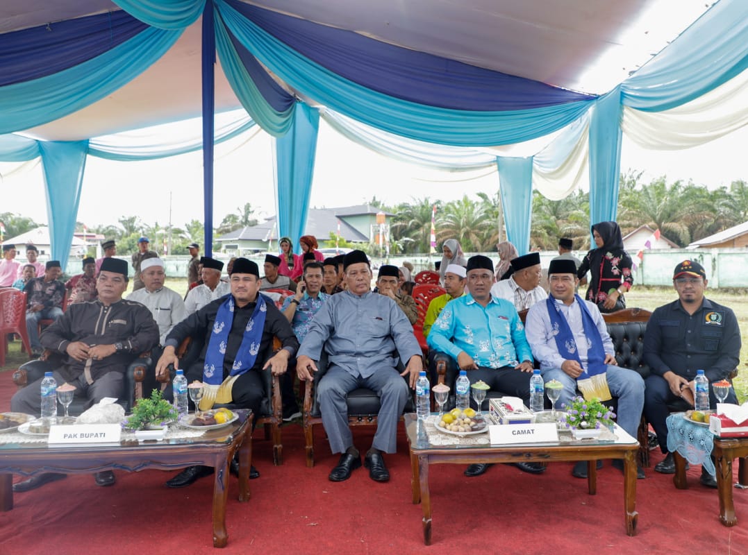 Bupati Bungo Hadiri Pengukuhan Pegawai Syara