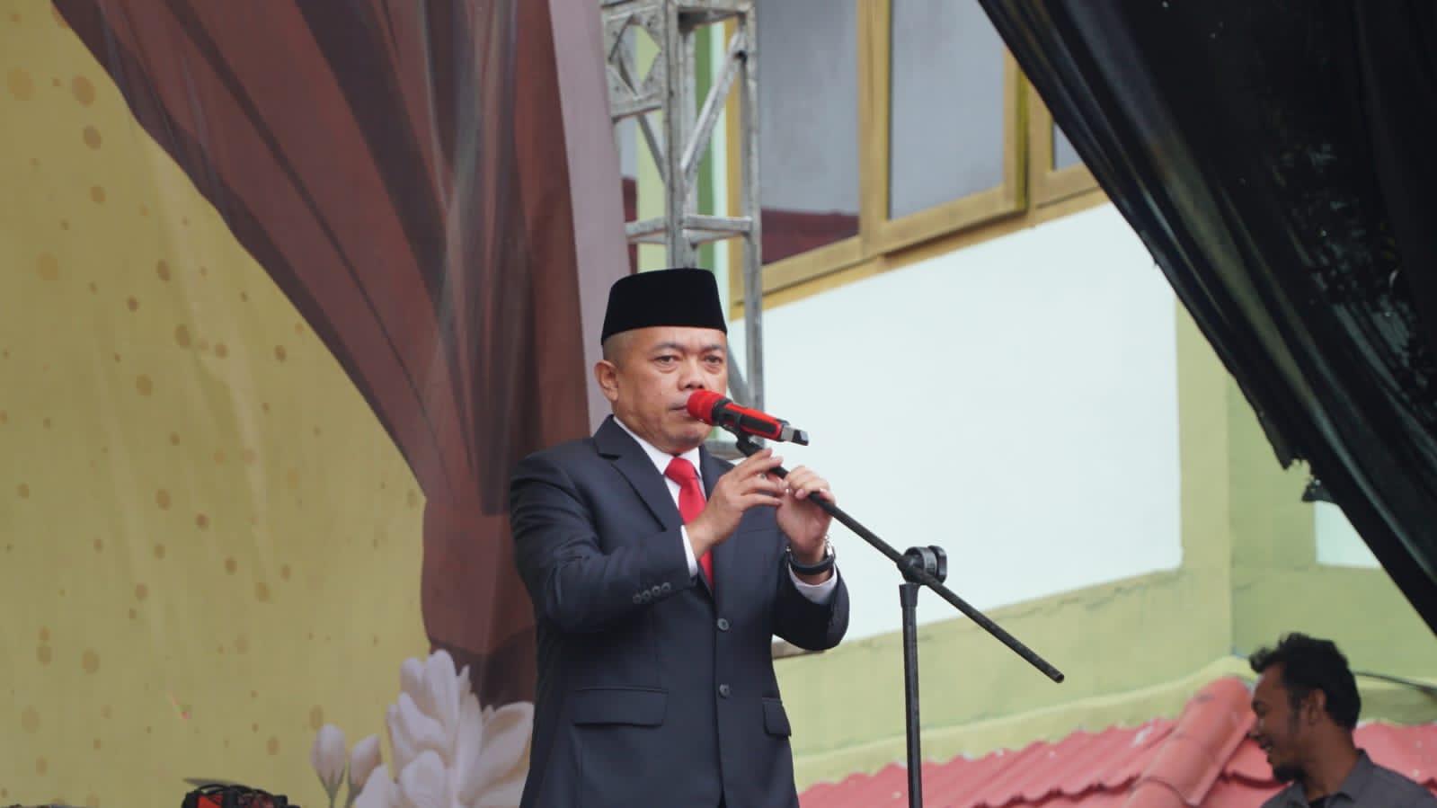 Gubernur Jambi,Al Haris : Budaya  Penting Untuk Bentuk Karakter Siswa 