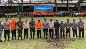 foto-kapolda-jambi-ikut-apel-kesiapsuagaan Kapolda Jambi Irjen Pol Rusdi Hartono Mengikuti Apel Kesiapsiagaan Erupsi Gunung Kerinci