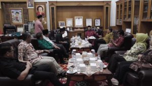 foto-kunker-dprd-kota-jambi Kunker Komisi II DPRD Kota Jambi Disambut Langsung Edi Purwanto