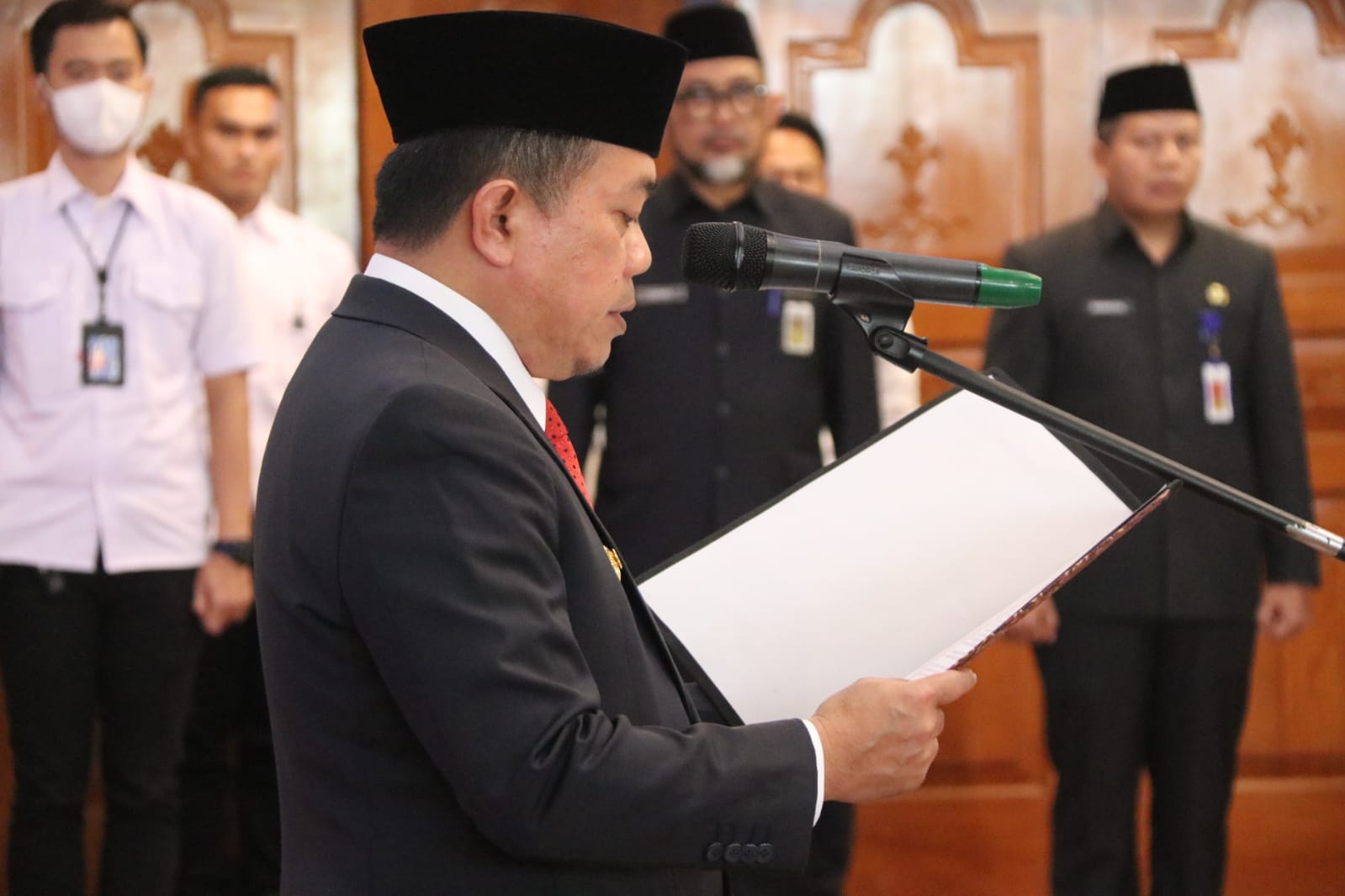 Gubernur Jambi Al Haris  Lantik 13 Pejabat Eselon II Pemprov Jambi 