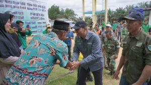 foto bupati batanghari fadhil arief 1
