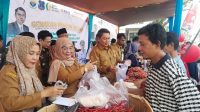 foto-bupati-tanjab-barat-h-hairan Jelang Idul Adha Pemkab Tanjab Barat Gelar Gerakan Pangan Murah