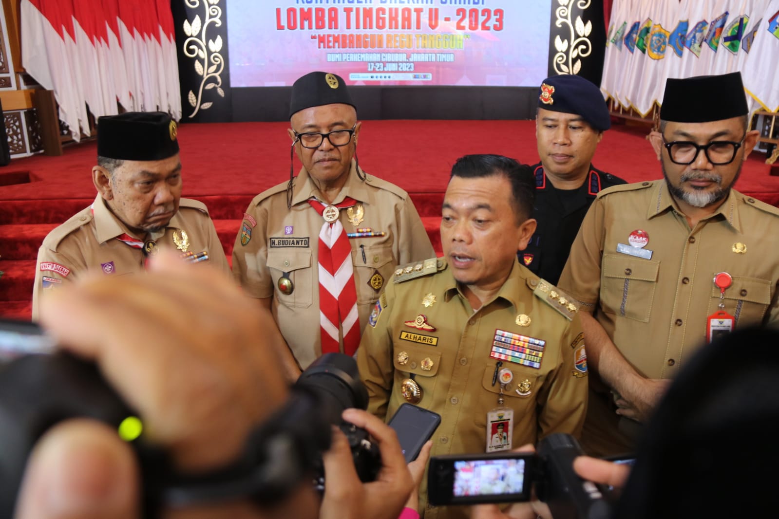 Gubernur Jambi Al Haris Lepas Kontingen Pramuka Jambi Ikuti Lomba Tingkat V Nasional