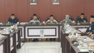 foto-walikota-jambi-dprd Syarif Fasha: Pengunduran Diri Saya Masih diproses
