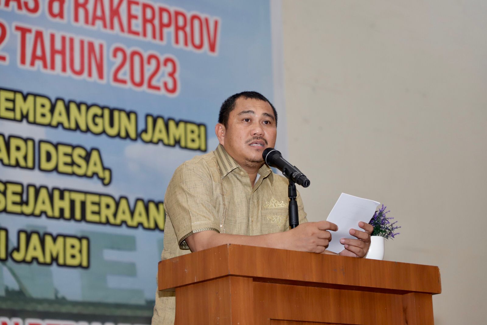 Bupati Bungo H.Mashuri Menghadiri Raker PABPDSI Se-Provinsi Jambiq