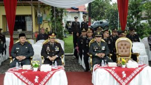 foto-bupati-bungo-mashuri-bhayangkara-77 Bupati Bungo H.Mashuri Menghadiri Upacara Hari Bhayangkara Ke-77 Tahun 2023