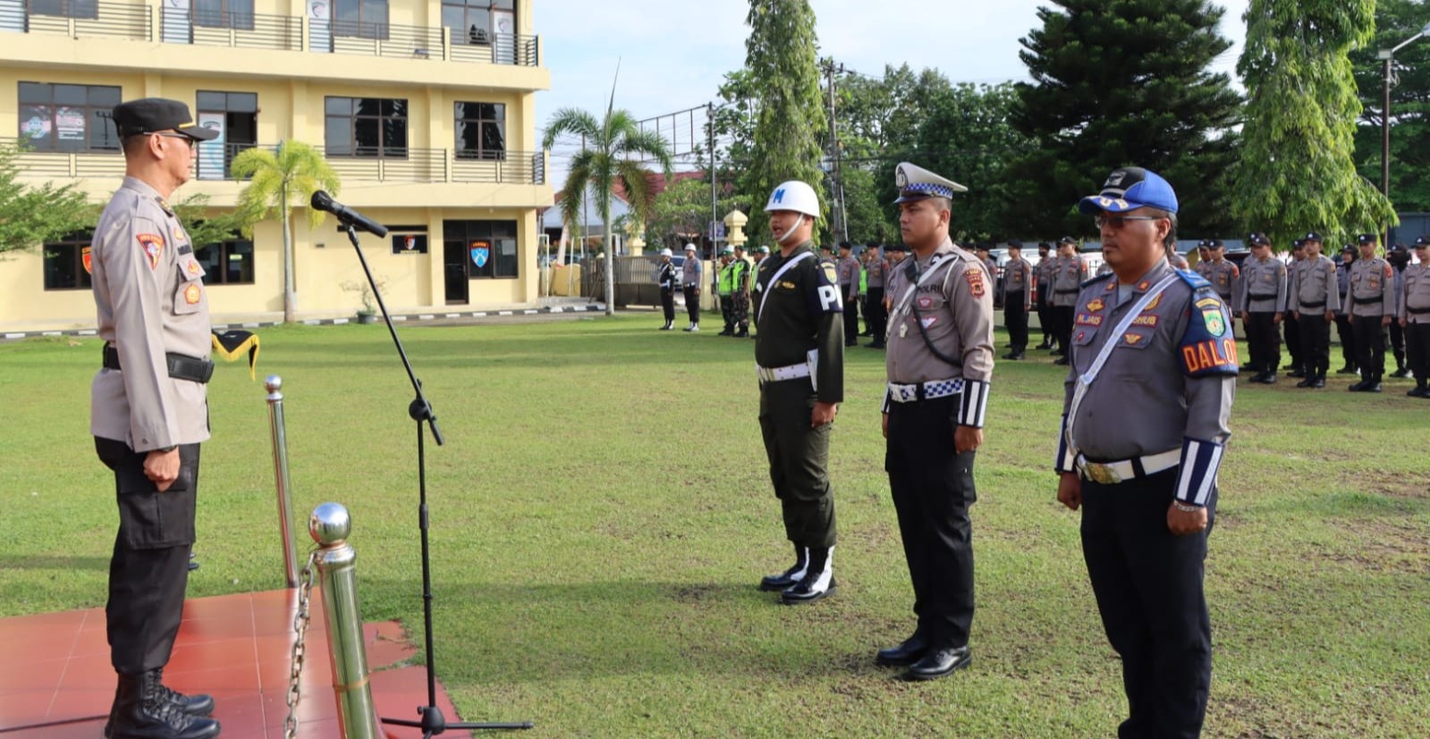 Polres Bungo Apel Gelar Pasukan Operasi Patuh 2023,  "Patuh Dan Tertib Berlalu Lintas Cermin Moralitas Bangsa “