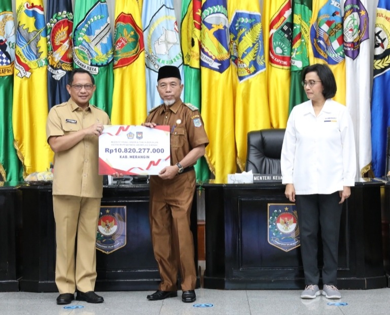 H. Mashuri Berhasil Bawa Dana Pusat 10 Milyar Lebih ke -Merangin