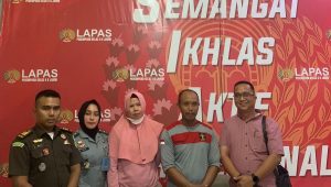 Tim Kejari Bungo Mengamankan Terpidana Hak Siar